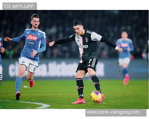 意甲积分榜最新动态分析各队表现及争冠形势展望